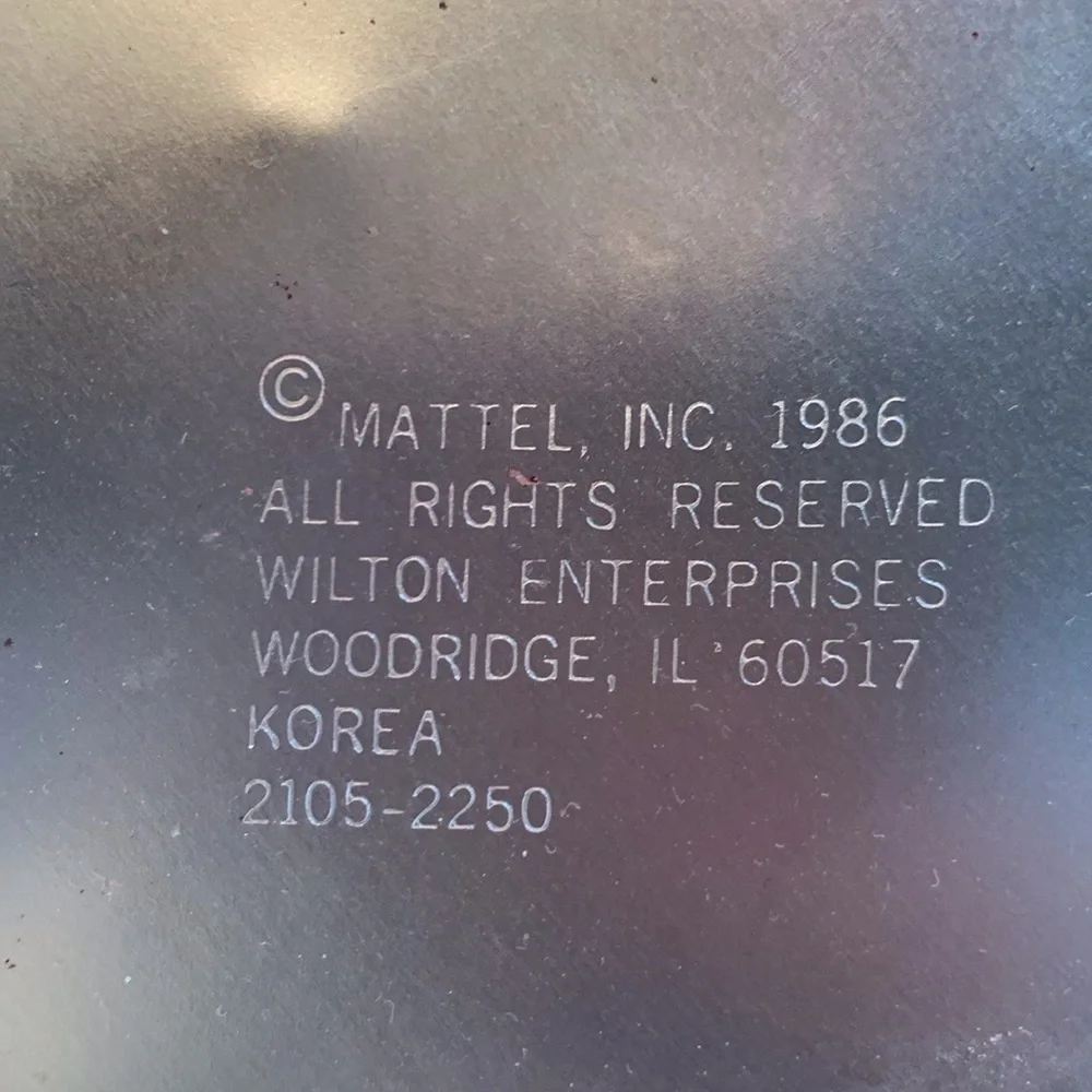 Vintage Barbie metal cake pan by Wilton 1986 Made in Korea